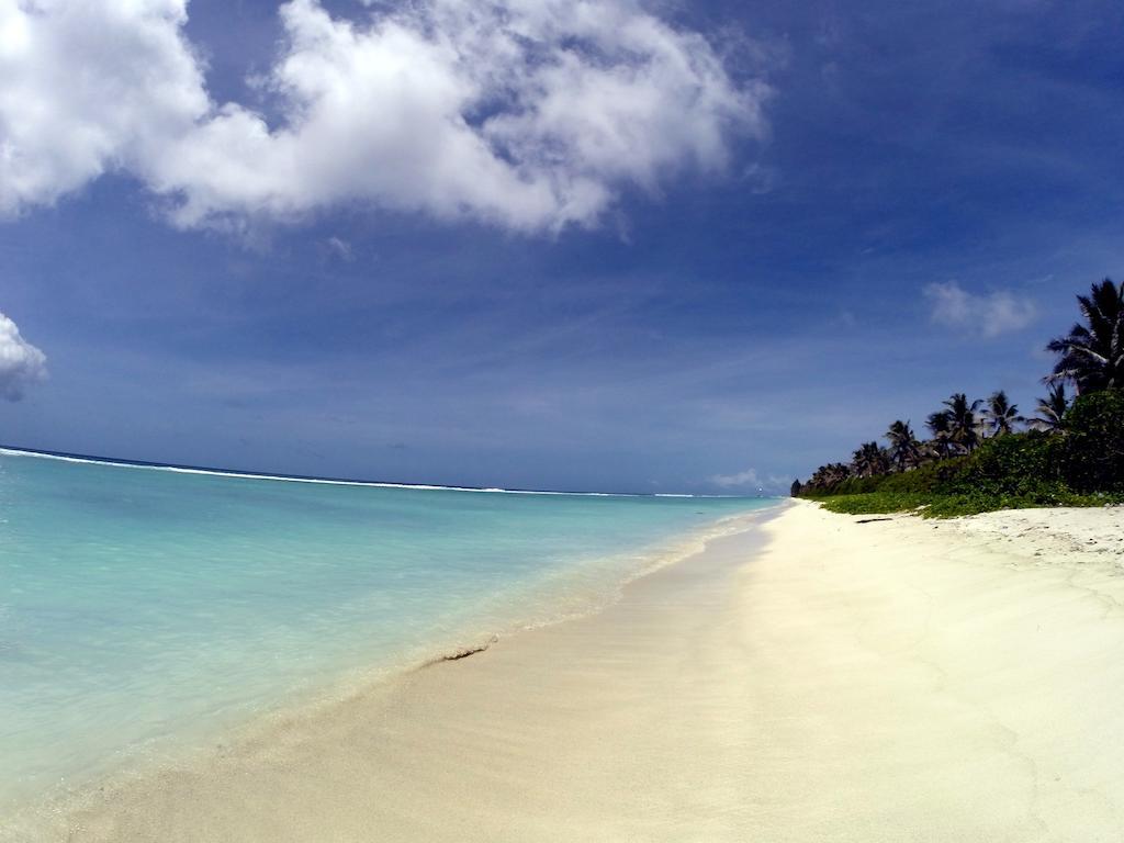 Airport Beach Hotel Hulhumale Exterior photo