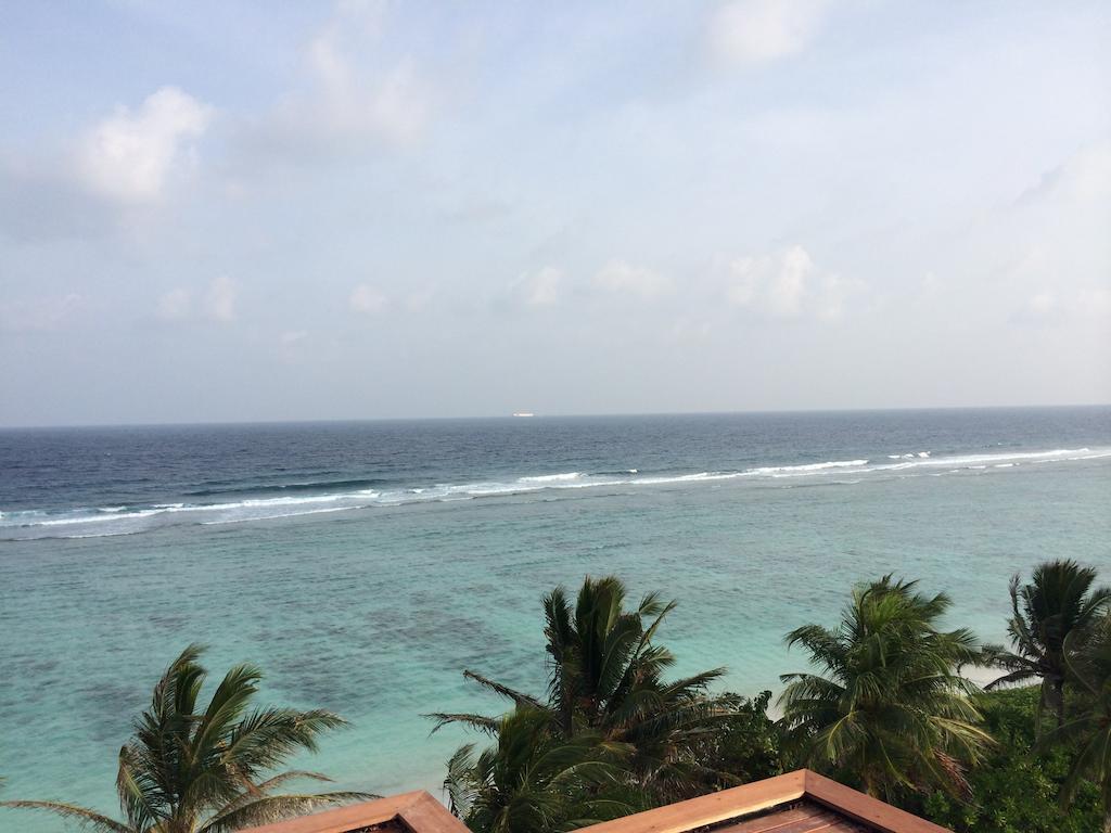 Airport Beach Hotel Hulhumale Exterior photo